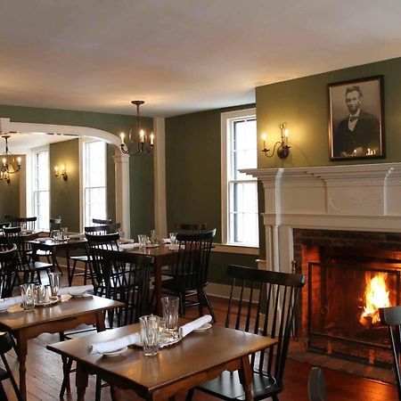 The Buxton Inn Granville Eksteriør bilde